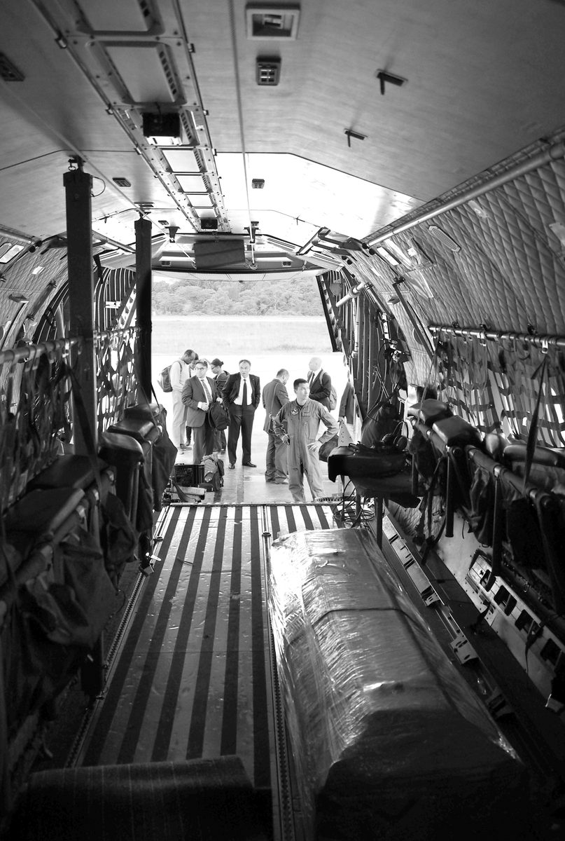 El traslado al Chocó en un avión de la Fuerza Aérea, noviembre de 2015.